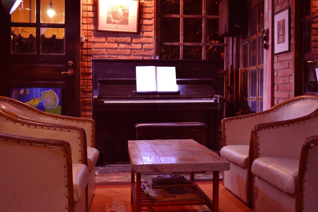Brickhouse Ayutthaya Guesthouse Est 1986 Extérieur photo