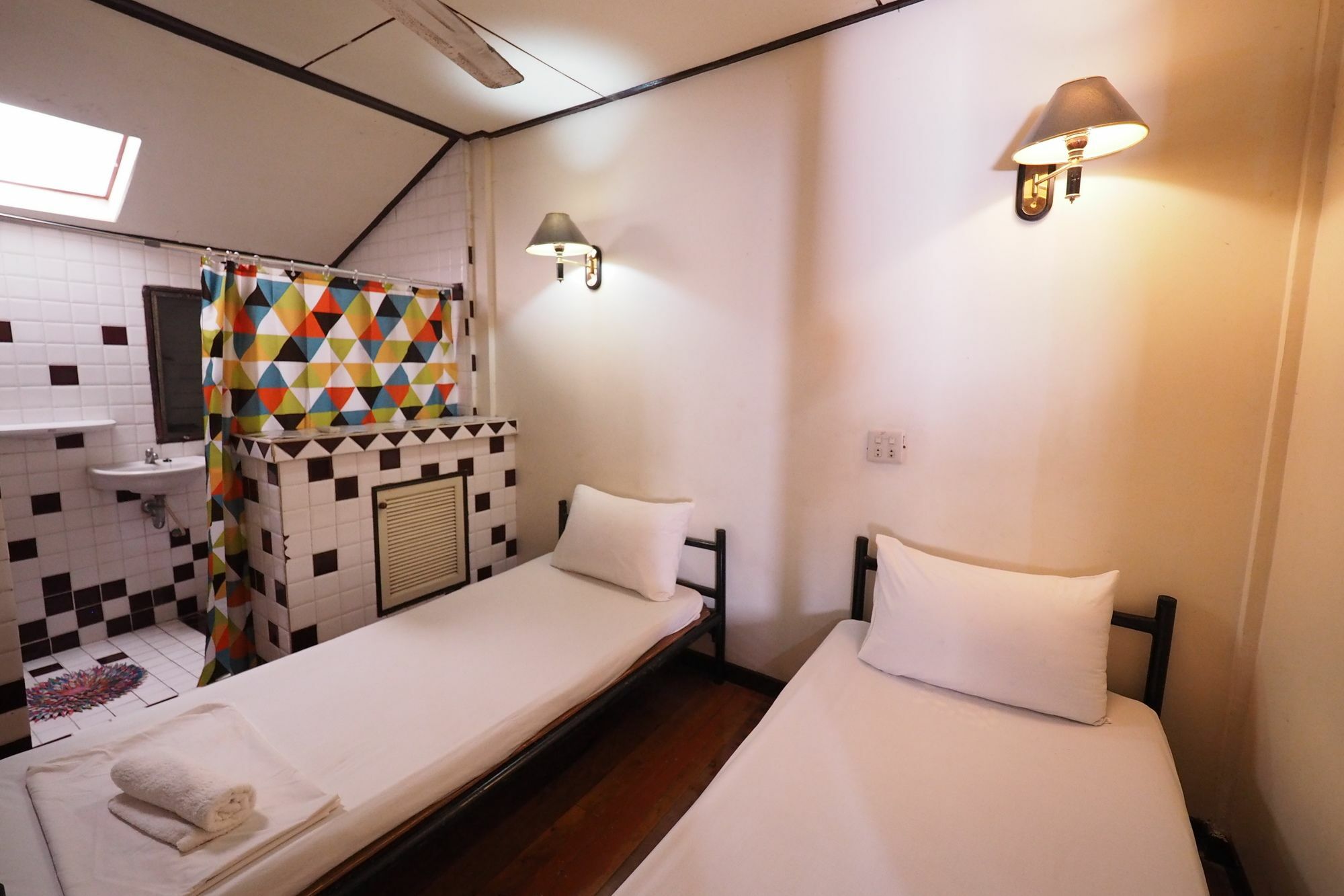 Brickhouse Ayutthaya Guesthouse Est 1986 Extérieur photo